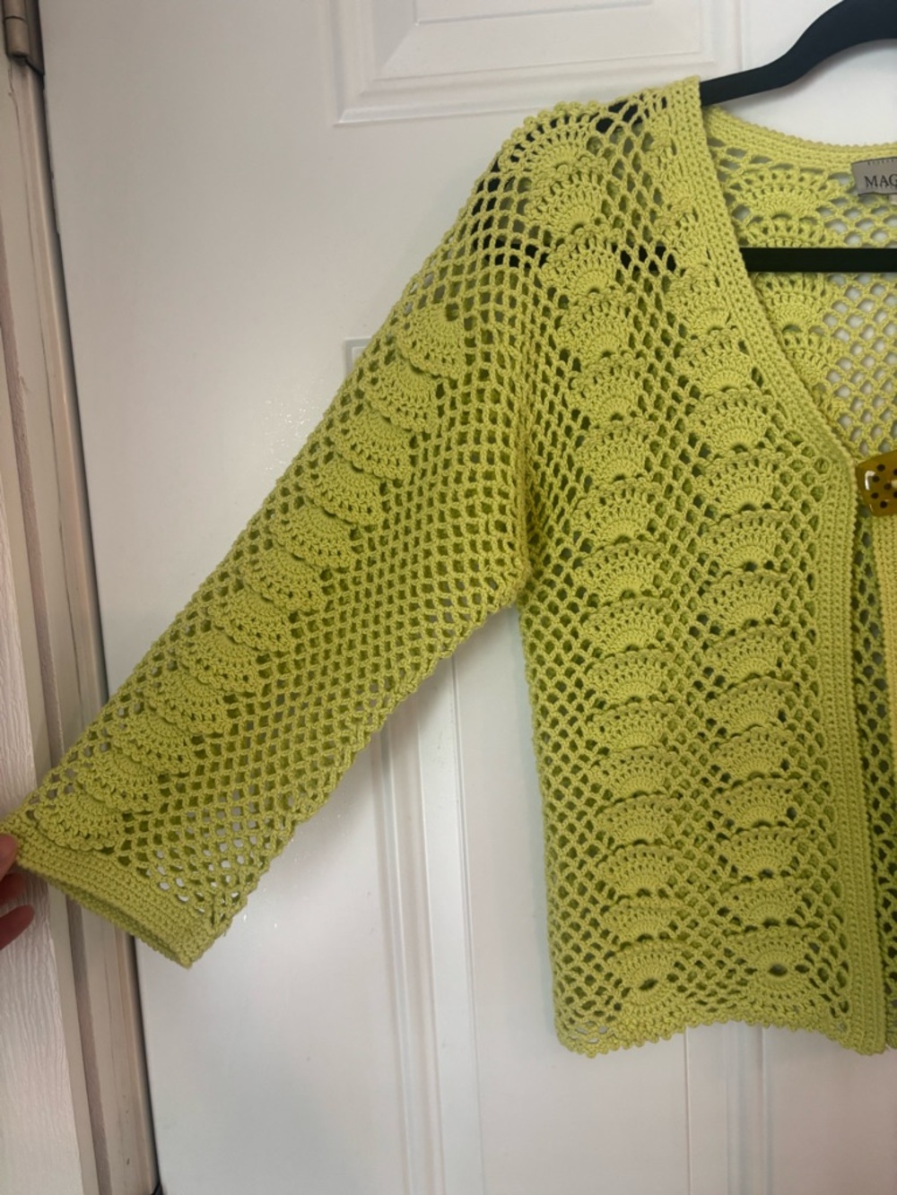 Lime Crochet V-Neck Single-Button Cardigan - Picture 2 of 4
